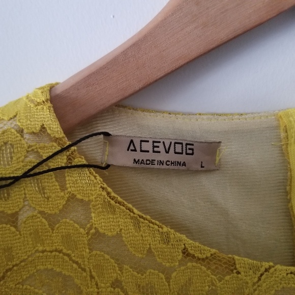 Yellow Lace Dress - Picture 5 of 6